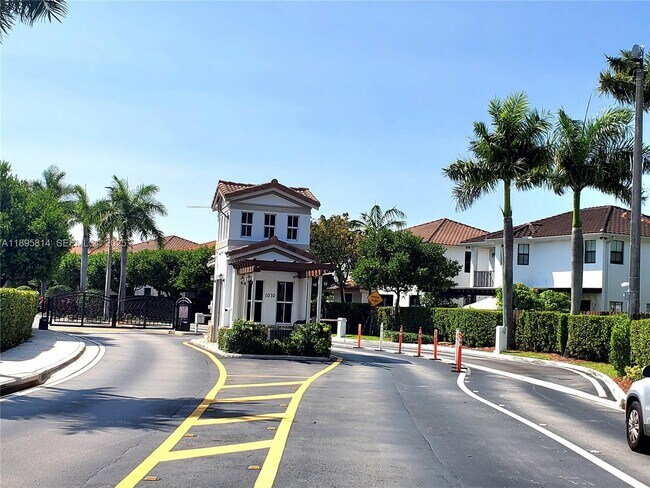 Building Photo - 9731 NW 10 Terrace