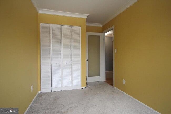 Building Photo - 11657 Chesterfield Ct