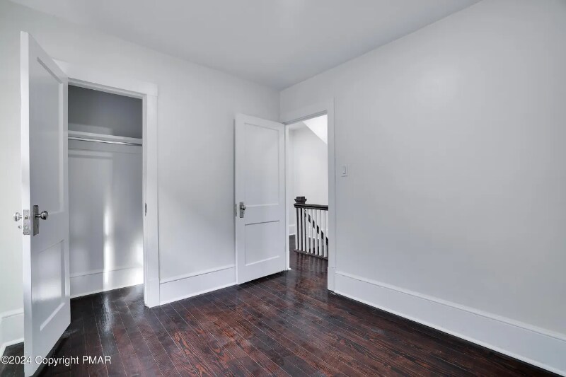 Building Photo - 510 Brown St