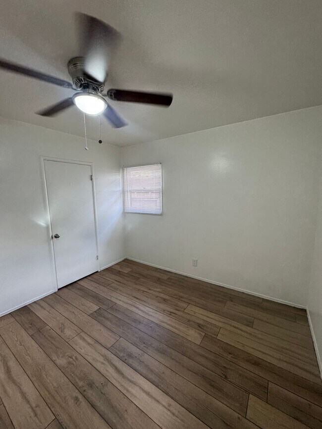 Building Photo - 6632 Indiana St