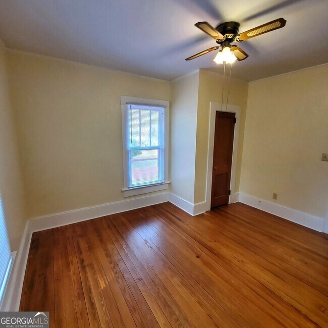 Building Photo - 7025 Rico Rd