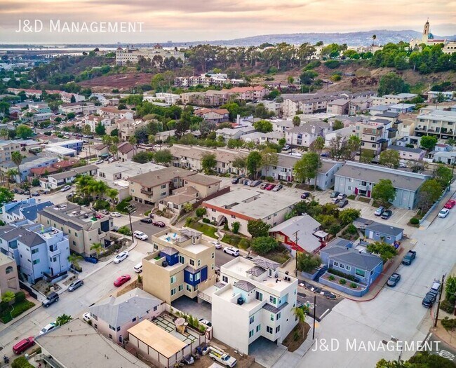 Building Photo - 5845-5855 RILEY STREET-5845
