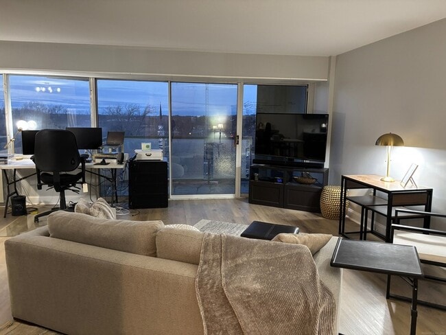 Building Photo - 30 Woodland St