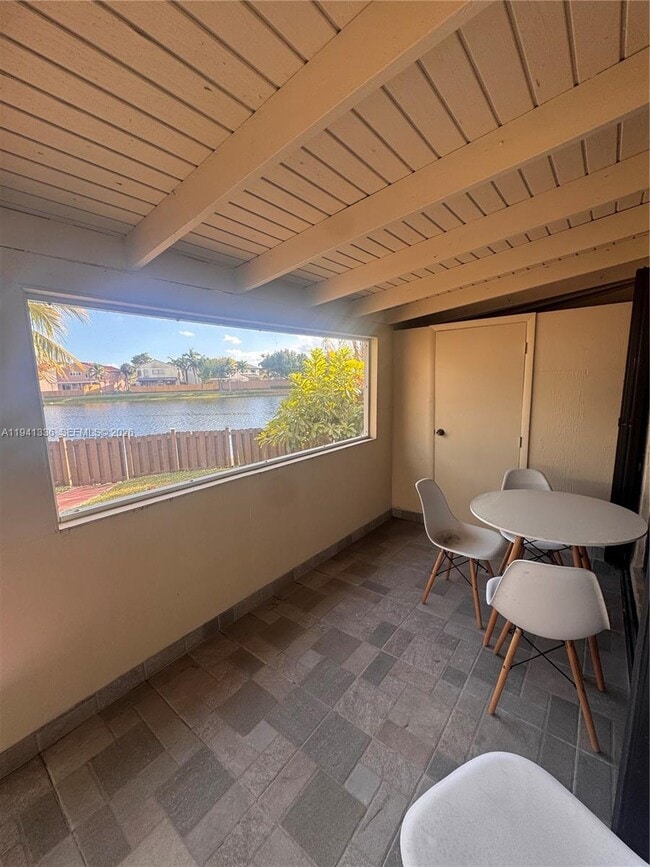 Building Photo - 13528 SW 9th Ln