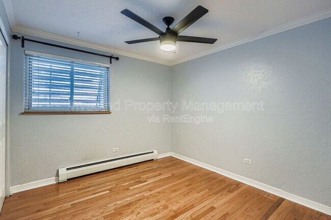 Building Photo - 1243 Vine St