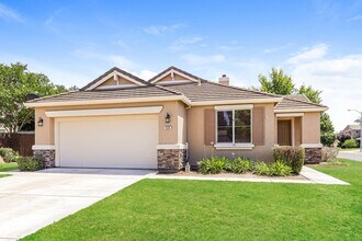 Building Photo - 936 Heartland Dr