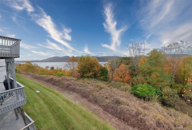 Building Photo - 262 Tamerisk Ln