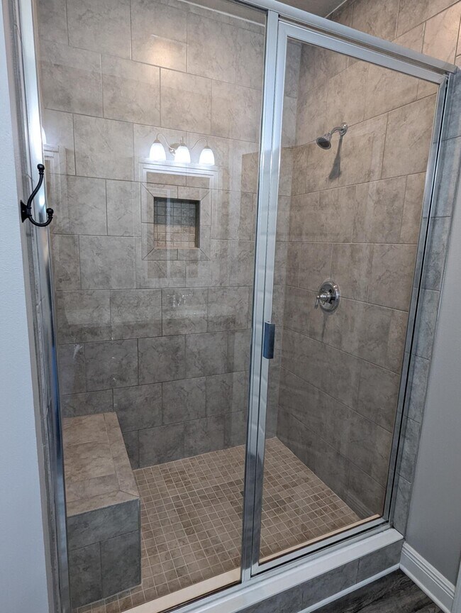 Building Photo - 3565 Pearl Ct
