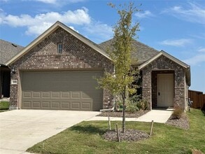 Building Photo - 1808 Osage Trail