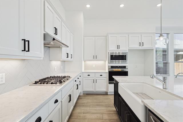 Building Photo - 1713 Snowdrop Dr