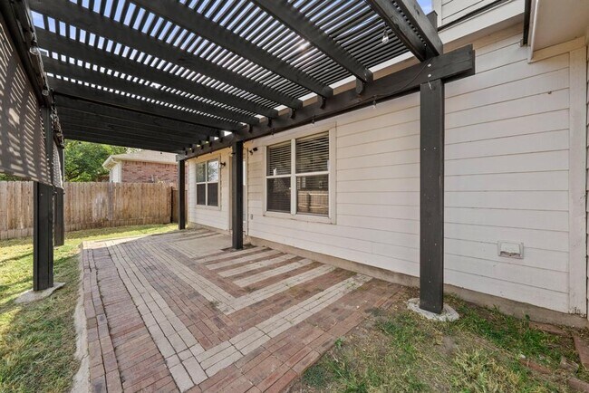 Building Photo - 276 Jerry Lees Trail