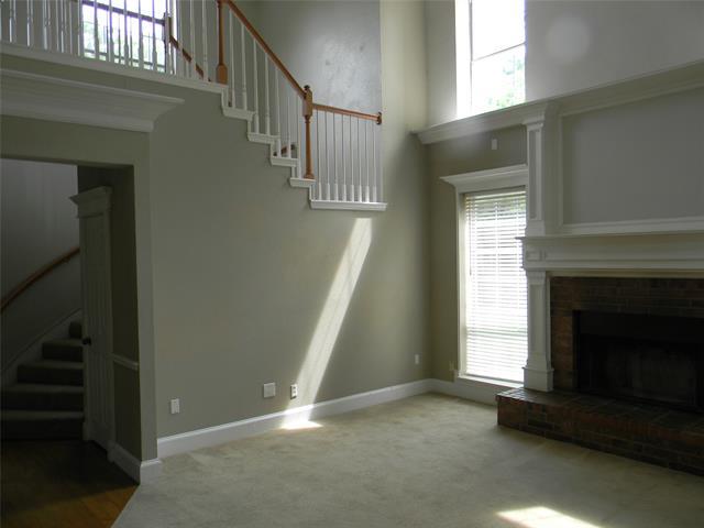 Building Photo - 416 Roland Dr