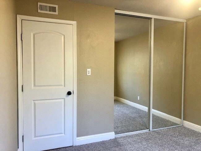 Building Photo - Nice 3 bed, 2 bath home in El Dorado Hills