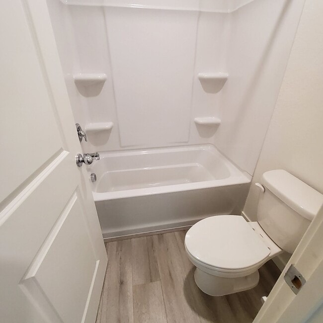 Building Photo - 2209 George Dr