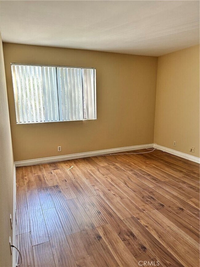 Building Photo - 14801 Nordhoff St