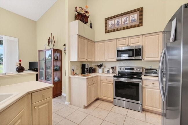 Building Photo - 6862 Swansea Ln