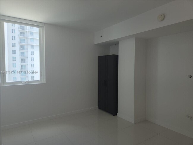 Building Photo - 244 Biscayne Blvd