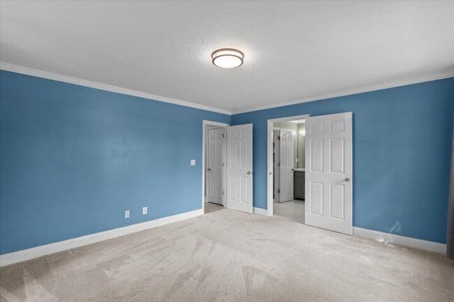 Building Photo - 175 Creekview Cir