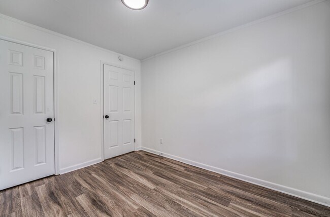 Building Photo - Bright, Comfortable 3BR/2BA Home in East Memphis — 1,400 Sq Ft!