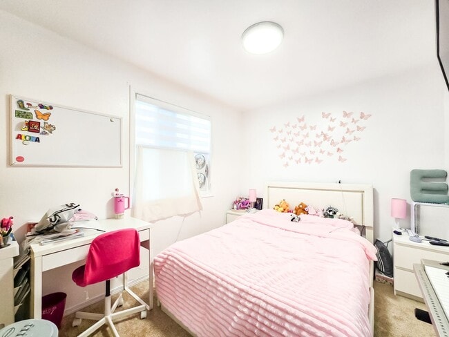 Building Photo - Berry Farms 3BD