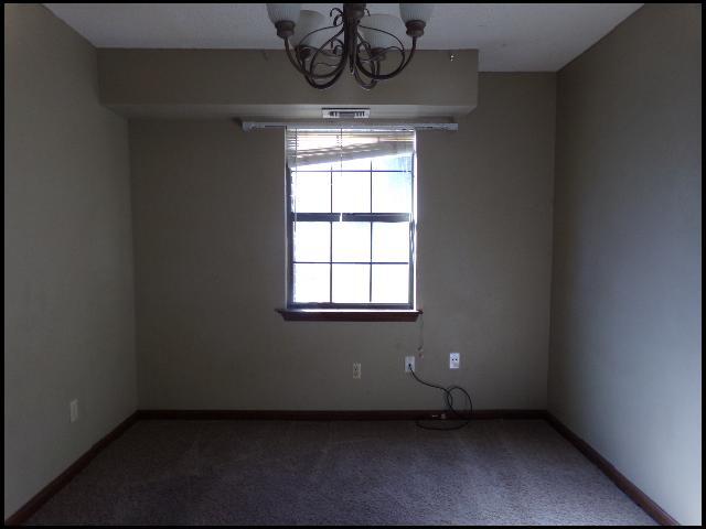 Building Photo - 26 Rio Grande Forest Dr