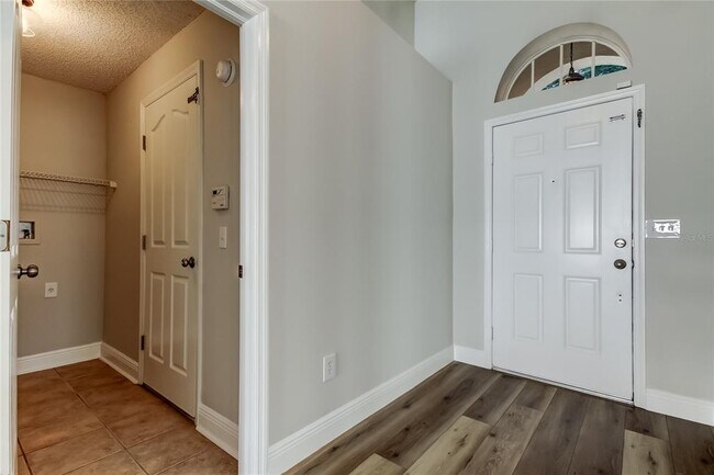 Building Photo - 13431 White Elk Loop