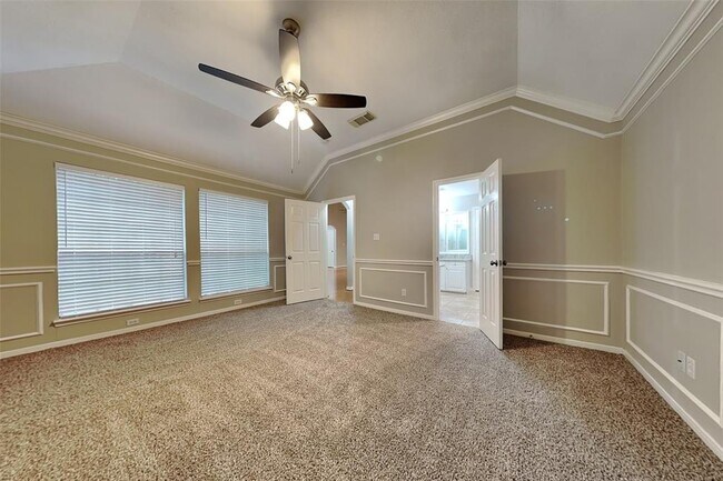 Building Photo - 24826 Baywick Dr
