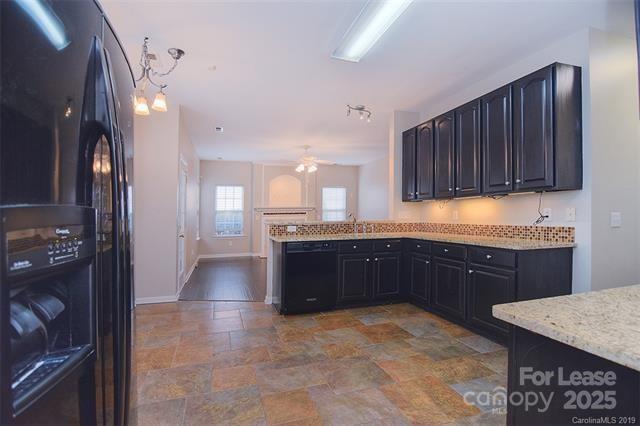 Building Photo - 17237 Baldwin Hall Dr