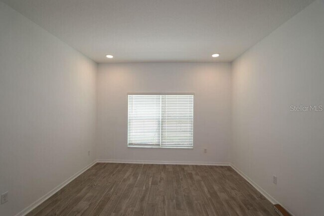 Building Photo - 2952 Marine Grass Dr