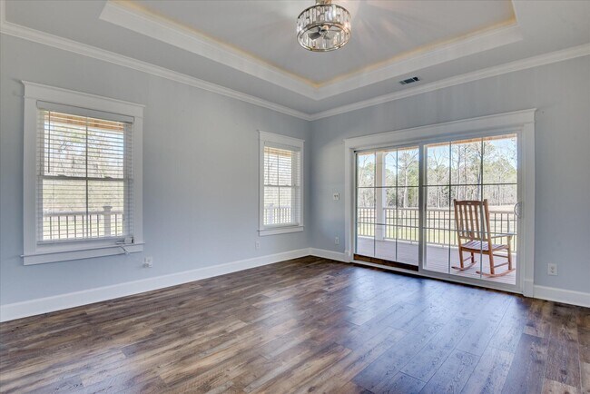 Building Photo - 400 Rish Store Rd