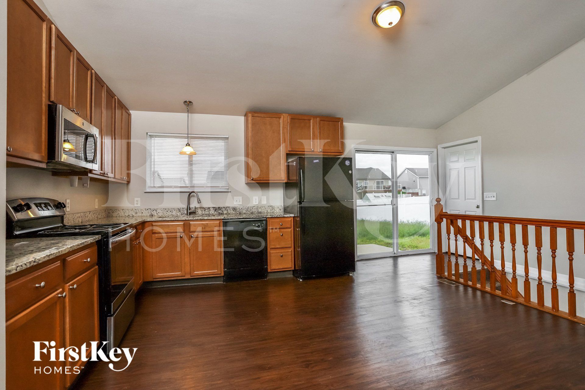 Building Photo - 322 Aspen Creek Dr