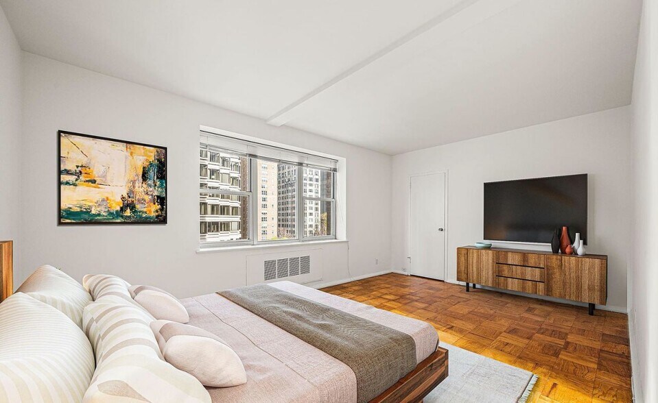 Building Photo - 220 W Rittenhouse Sq