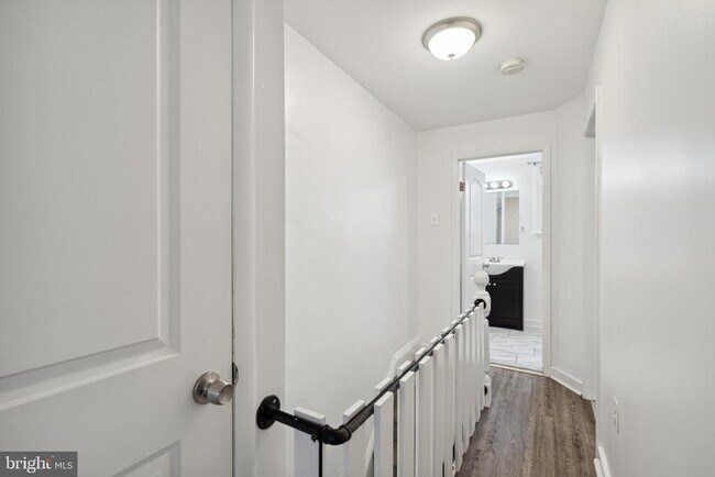 Building Photo - 3079 Tulip St