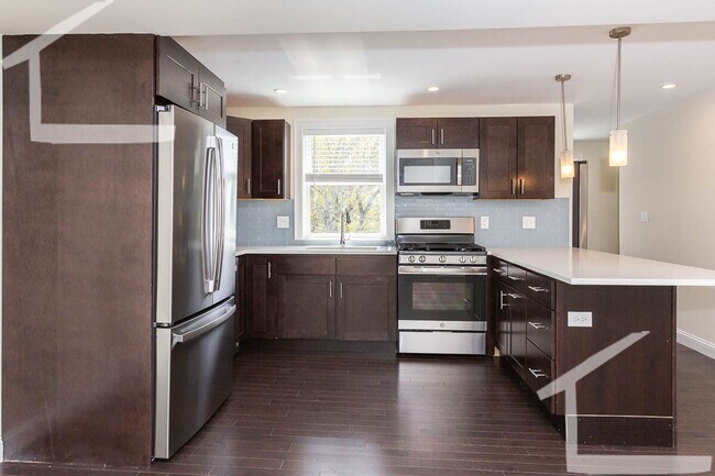 Building Photo - Brand new home in Waltham available for rent on 8/1/26