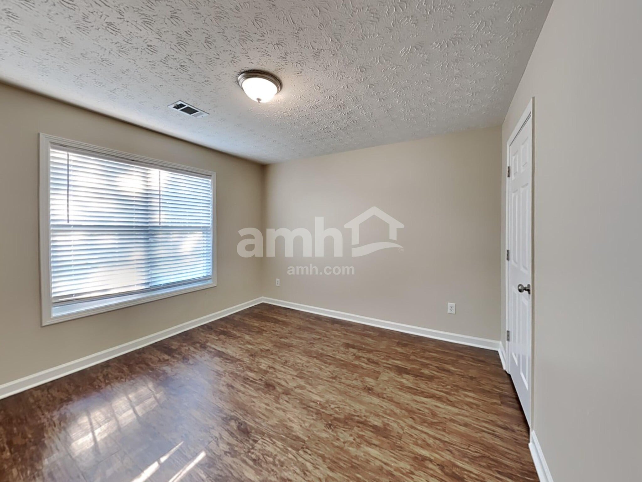 Building Photo - 1425 Bramlett Forest Trl