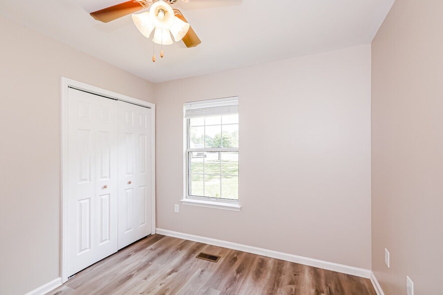 Building Photo - 703 Selma Burke Ln
