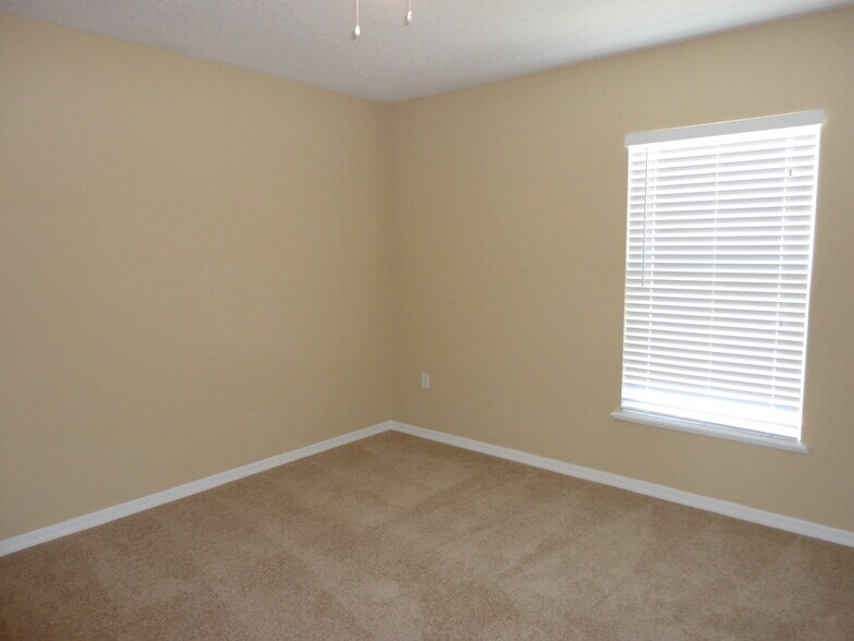 Building Photo - 2062 El Marra Dr