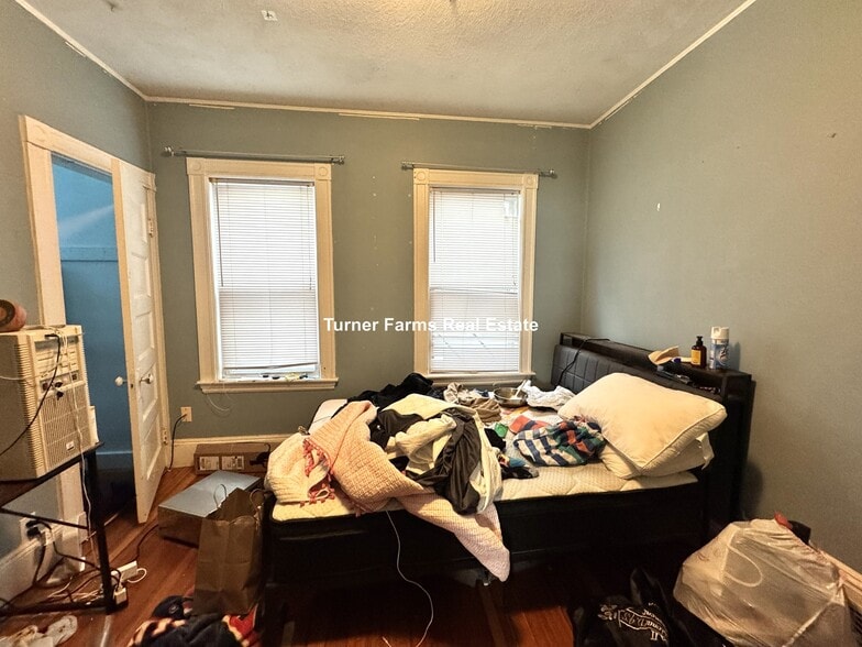 Building Photo - 23 Granite St