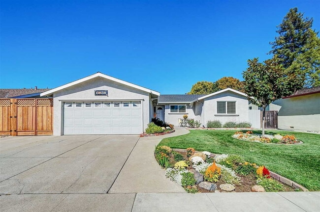 Building Photo - "Charming 4-Bed Oasis in Pleasanton – Spacious 1607 Sq Ft Home with 2 Full Baths!"