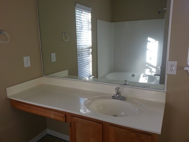 Building Photo - 3 Chablis Ct