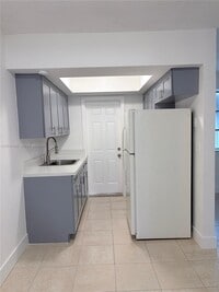 Building Photo - 31 NW 163rd St
