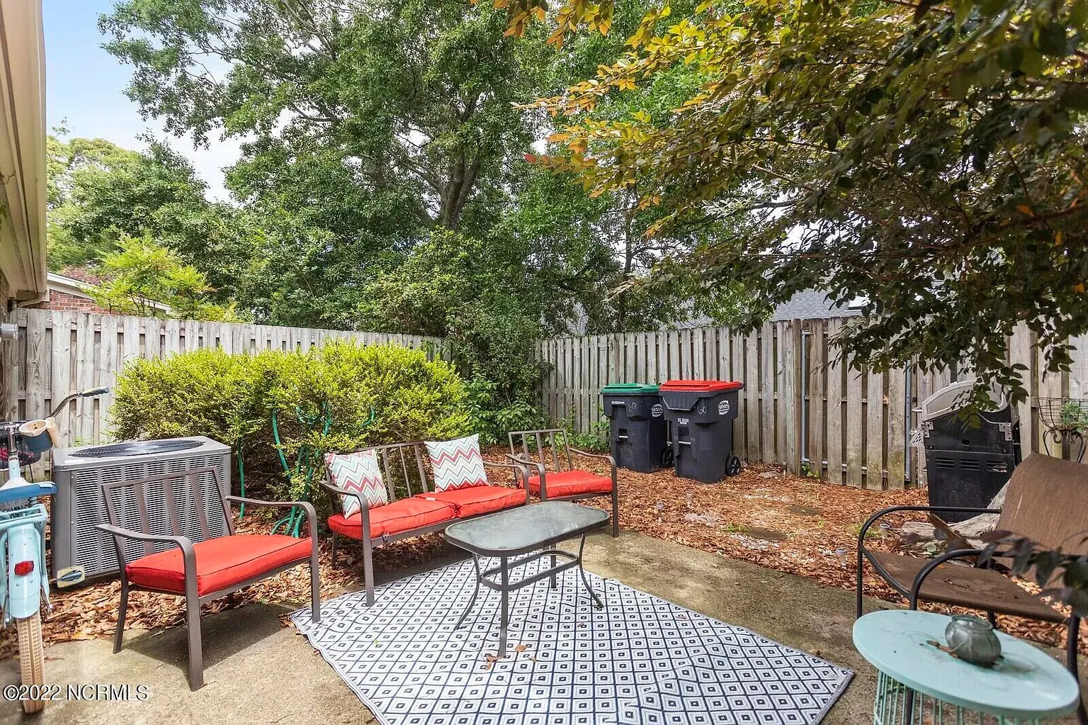 Building Photo - 5006 Carleton Dr