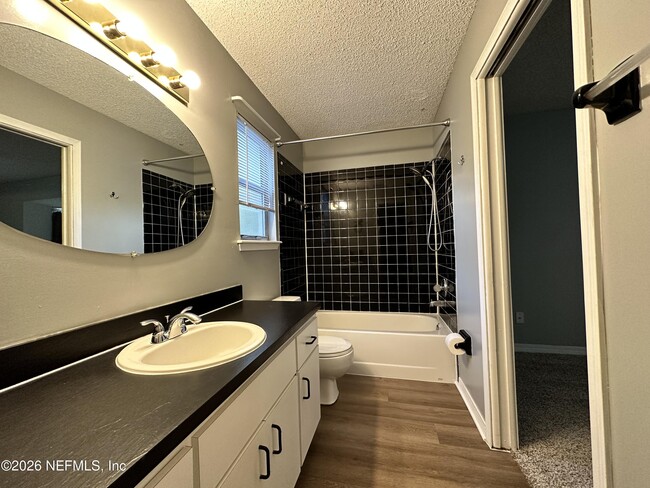 Building Photo - 1680 Sandy Hollow Loop