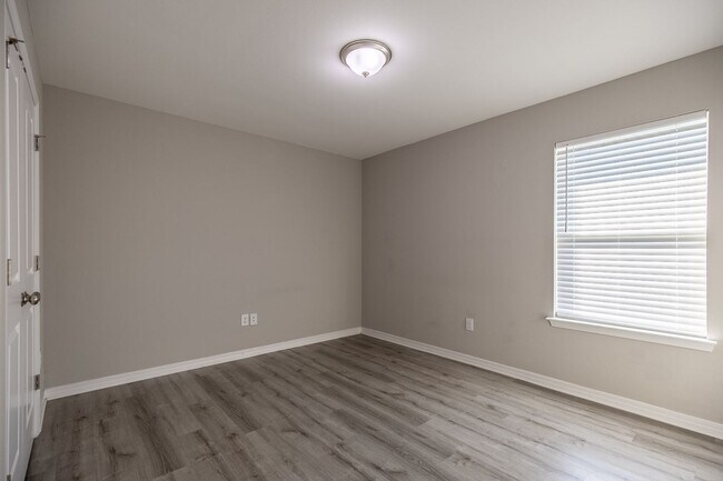 Building Photo - 13437 Antler Hl Rd