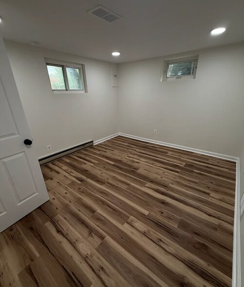 Master Bedroom - 2615 13th Rd S