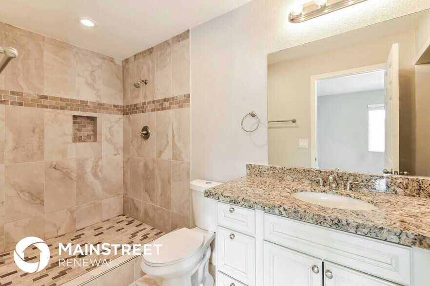 Building Photo - 3409 E Angela Dr