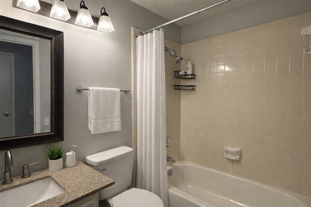 Building Photo - 1520 Beach Ln