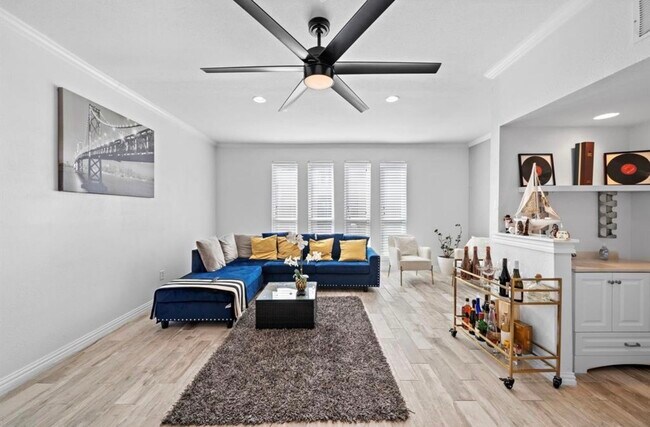 Building Photo - 15167 Kimberley Ct