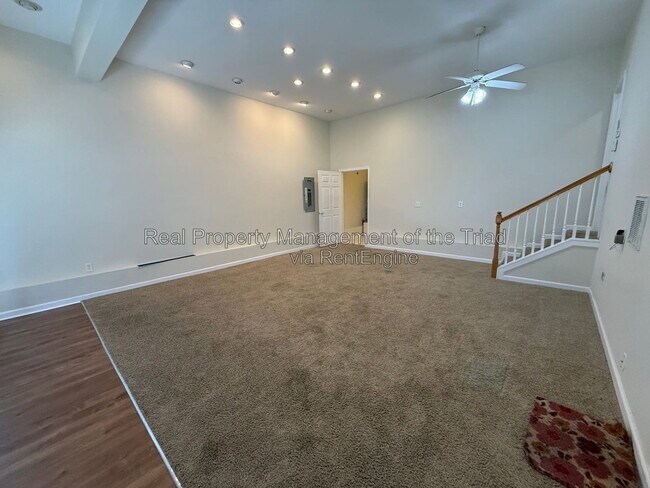Building Photo - 5101 Ivystone Ln