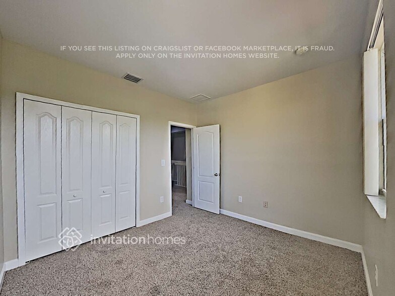 Building Photo - 15050 SW 9th Terrace